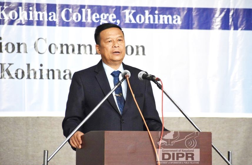CIC Nagaland, I Meyionen Jamir addresses the RTI Week event at Kohima College on October 7. (DIPR Photo)